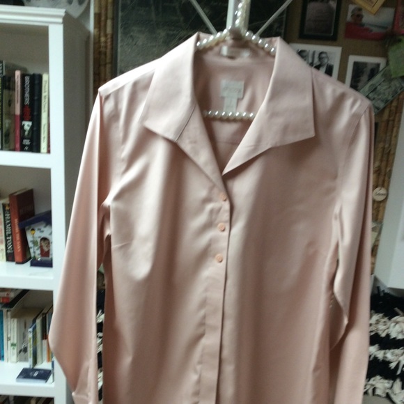 Blouse - Picture 2 of 3